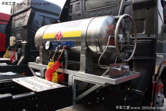 ��Ȼ�⿨܇�������f 4������Դ�a(ch��n)��