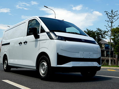 ����ԴVan܇��(zh��n)��(gu��)�r(sh��)�������������µ�Ⱥ����¹