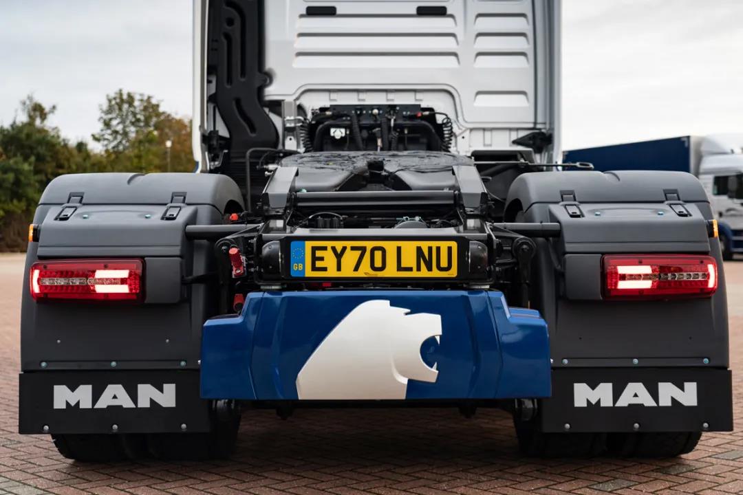 ����TGX���vHammond Transport�\ݔ��˾