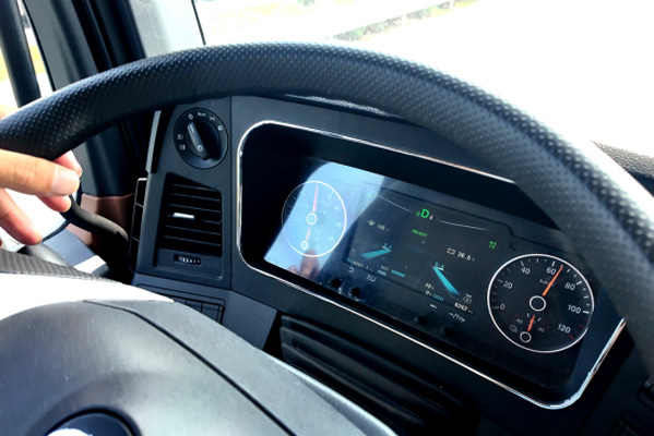 ����܇֮�ѣ��x��V���I(l��ng)������Դ �_������&ldquo;�ϱ�&rdquo;ʮ܇��ʡ20�f����D��1555.jpg