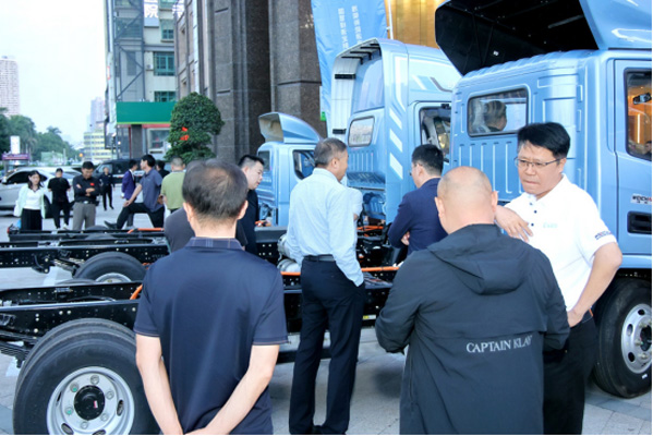 �H���{�� &times; ���۾GԴ2166.jpg