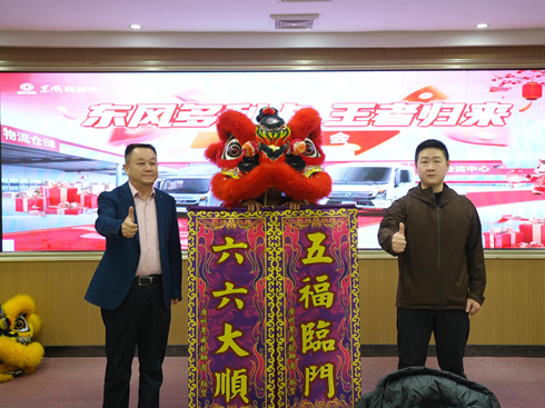 ���f���˗U�������������ߚw���´��I�Y