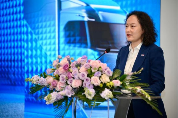 ���㲿����ȫ������ ��������܇(ch��)��(chu��ng)��_��܇(ch��)֮��_edXn2437.jpg