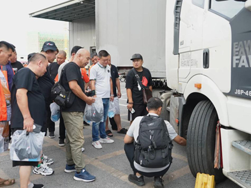 ���~���M(j��n)��ͨ�����^(q��)�򣬌��I(y��)���o(h��)����ȫͬ��