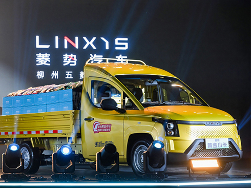 ����S��С����1.8�׌��w �m(x��)����300���� ����ȫ�揊��