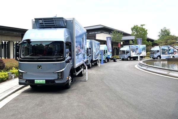 4��4���L �����ǿ� �칤�h���p�����܃rֵ߅��(���˲��޸��^)621.jpg